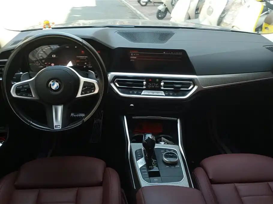 BMW 3 Series 2020 Facelift 325Li M Sport Night Edition фото 11