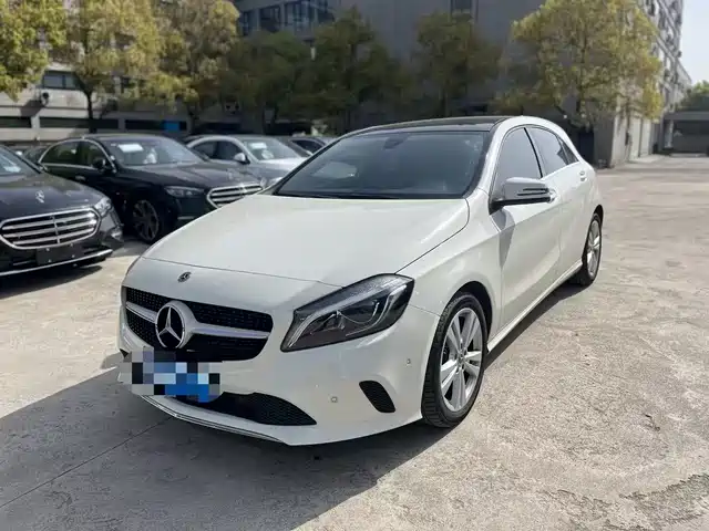 MERCEDES-BENZ A CLASS