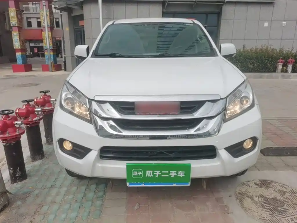 Isuzu mu-X Ranger 2016 2015 2.5T 2WD Manual Touring 5-seater