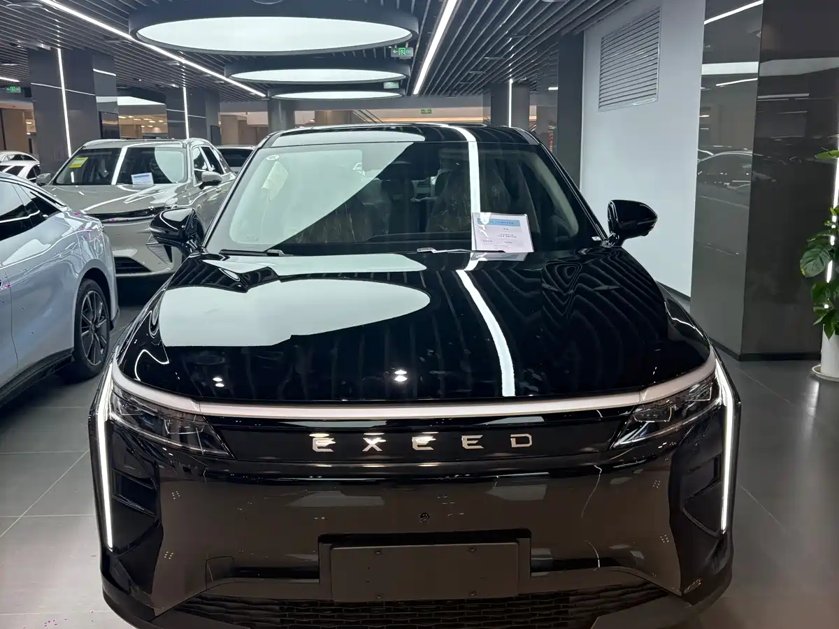 Exeed Yaoguang C-DM 2026