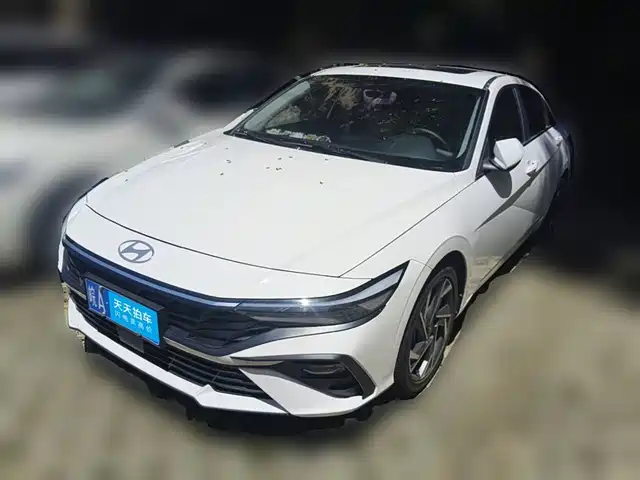 Hyundai Elantra 2023 1.5L CVT GLX Elite Edition — фото 1