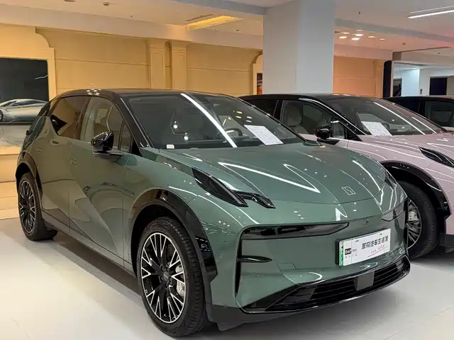 ZEEKR X 2025 5-Seater AWD Sport Edition