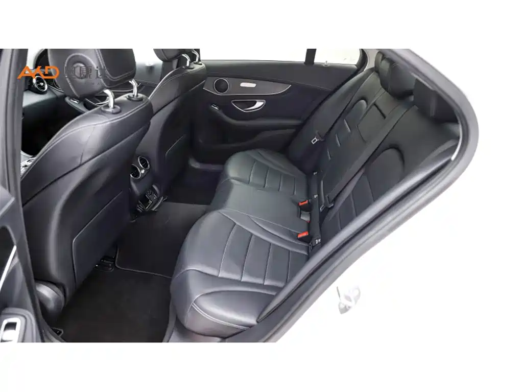 Mercedes-Benz C-Class 2016 C 180 L Sport фото 7
