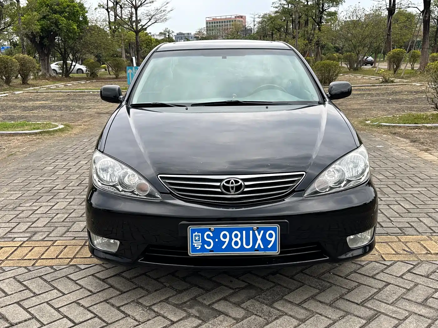Toyota фото 2