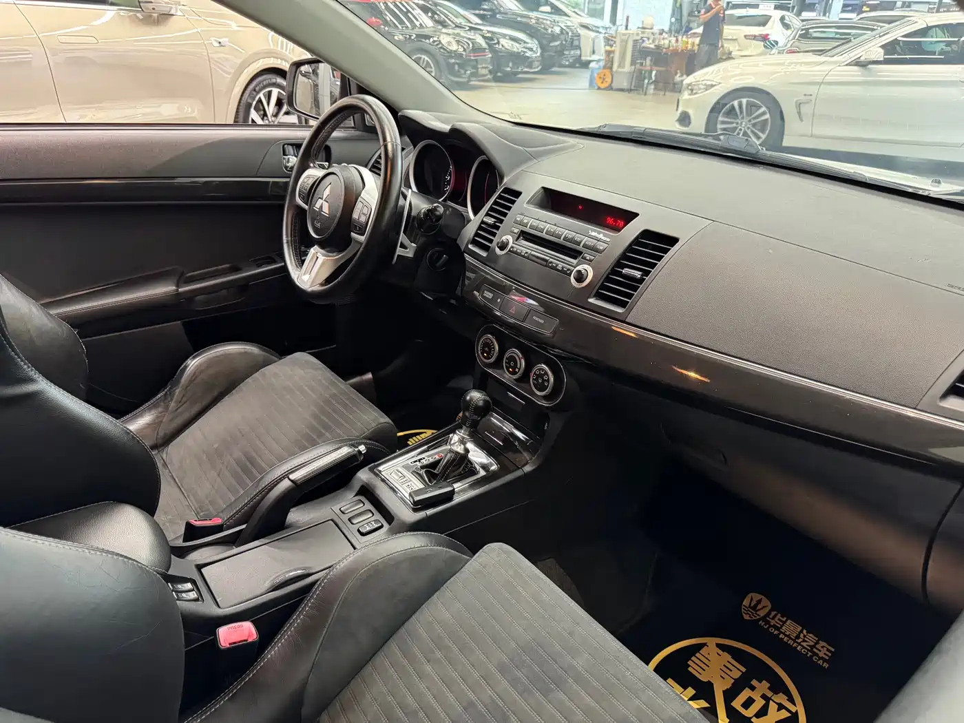 Mitsubishi Lancer 2008 2.0T EVOLUTION X BBS Edition фото 14
