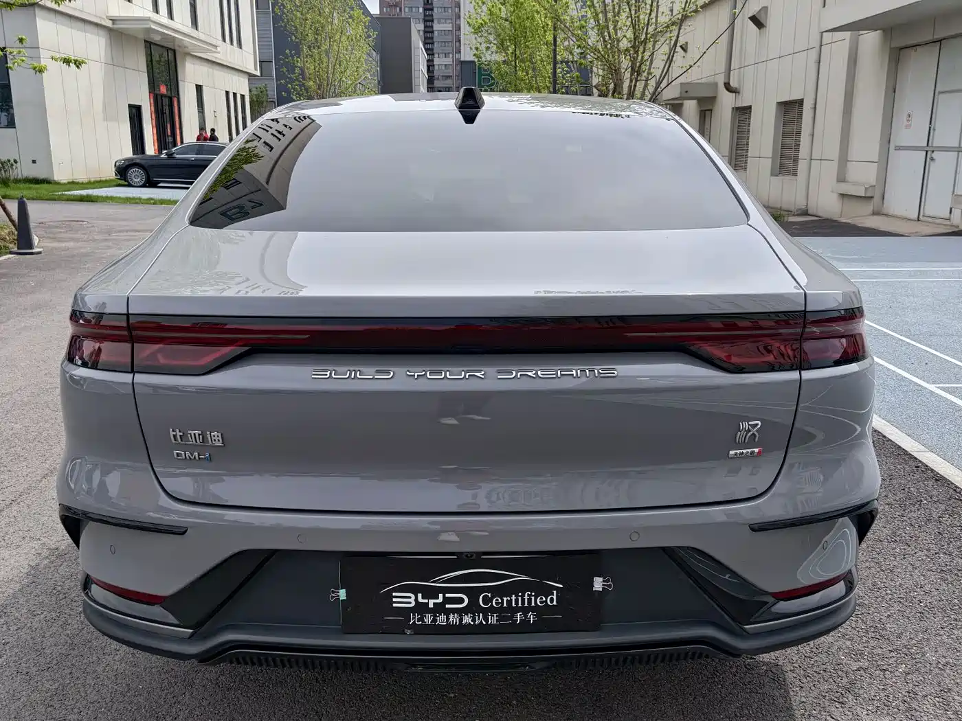 BYD Han 2025 DM-i Smart Driving Edition 125KM LiDAR Flagship фото 10