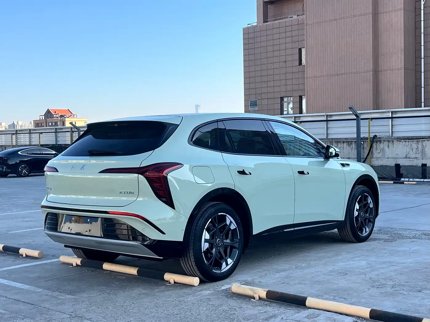 Hongqi HONGQI TIANGONG 06