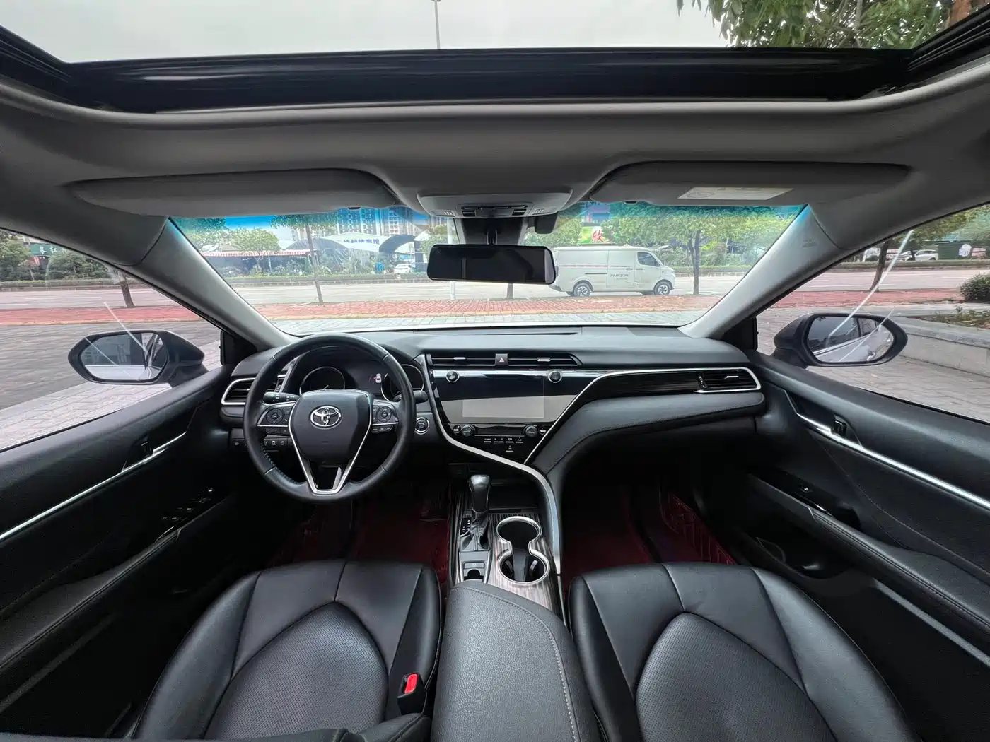 Toyota Camry 2019 Facelift 2.0G Luxury Edition фото 5