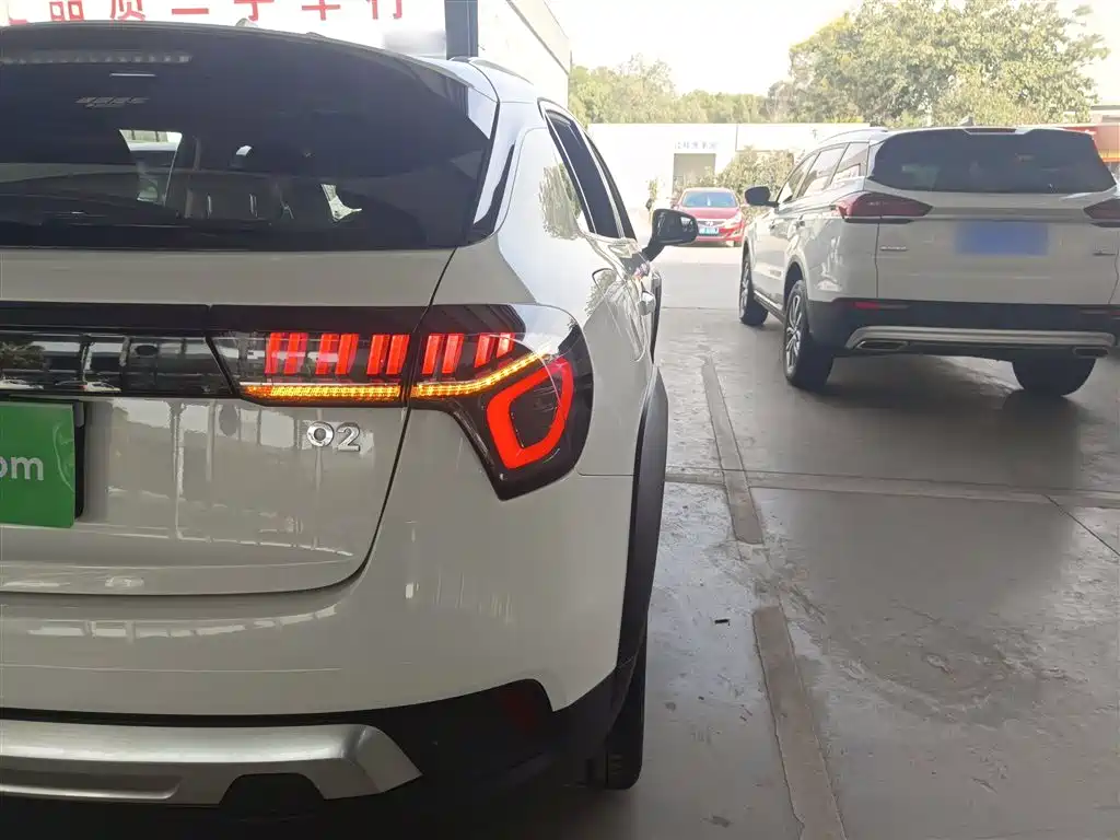 Lynk & Co 02 2019 High Performance 2.0T Automatic 2WD Power Edition China VI фото 8