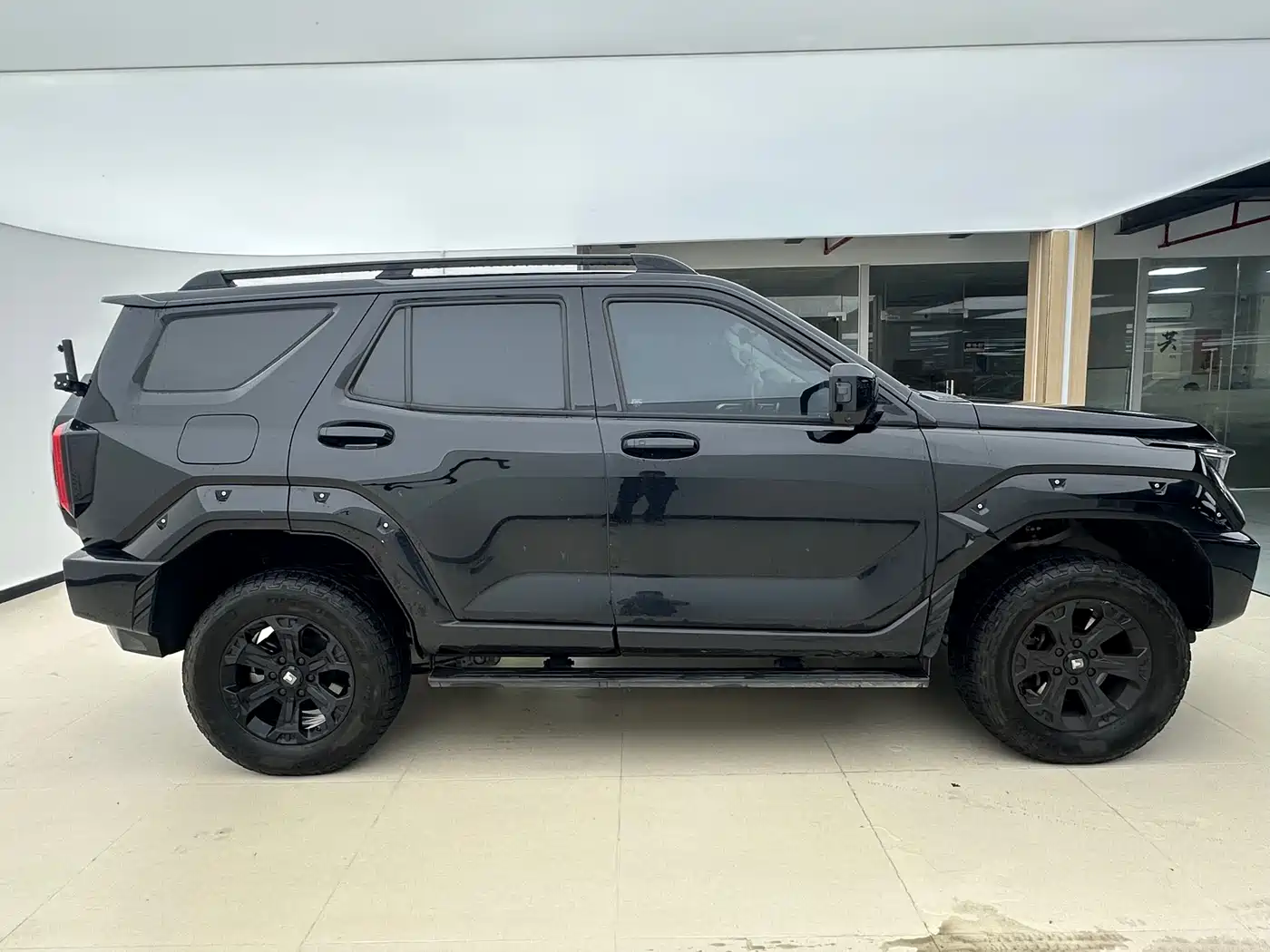Tank 400 New Energy 2024 Hi4-T Off-Road Edition фото 12