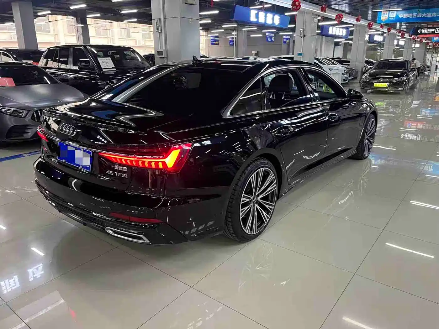 Audi A6L 2021 45 TFSI Exclusive Sport фото 9