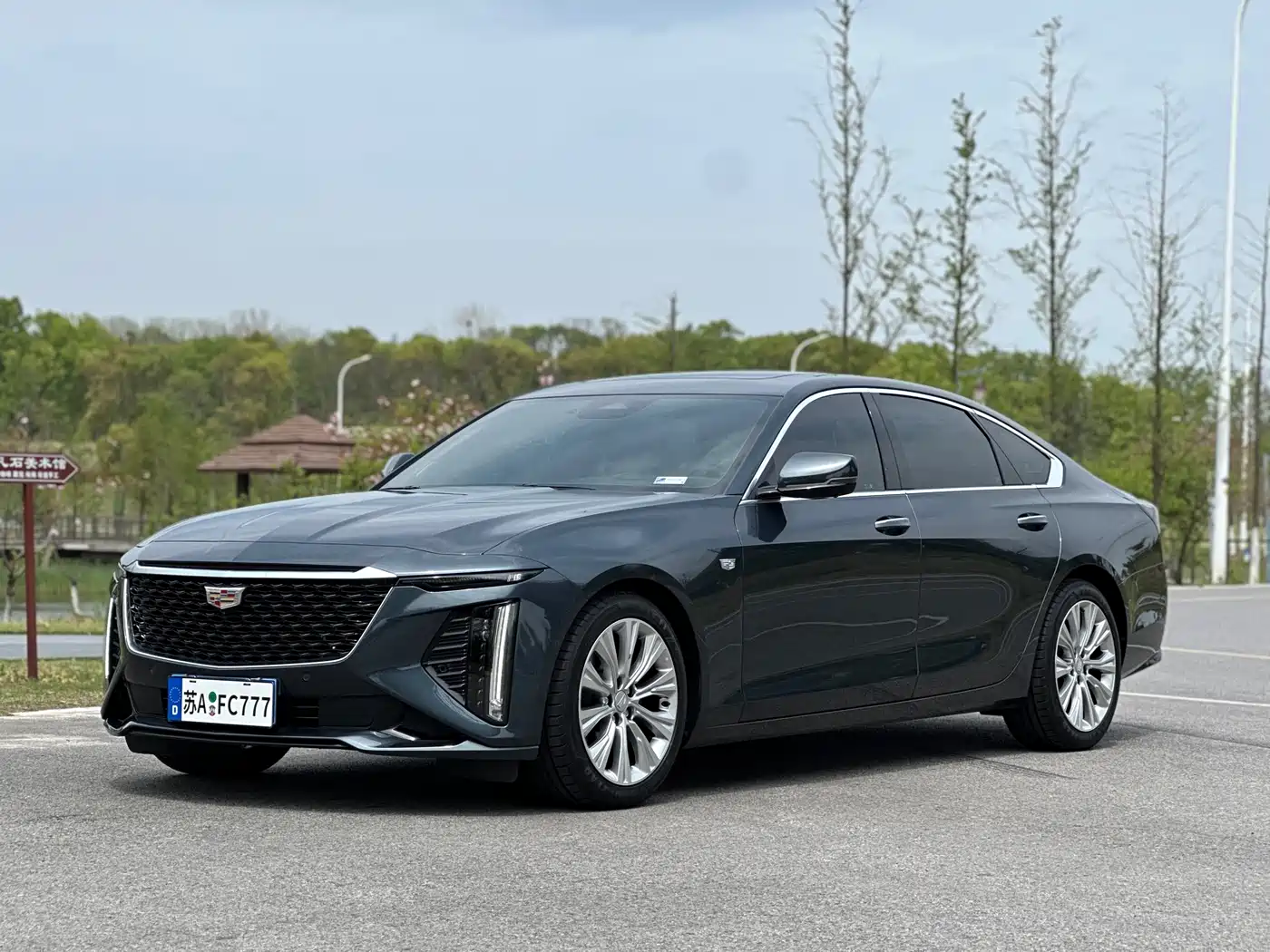 CADILLAC CT6