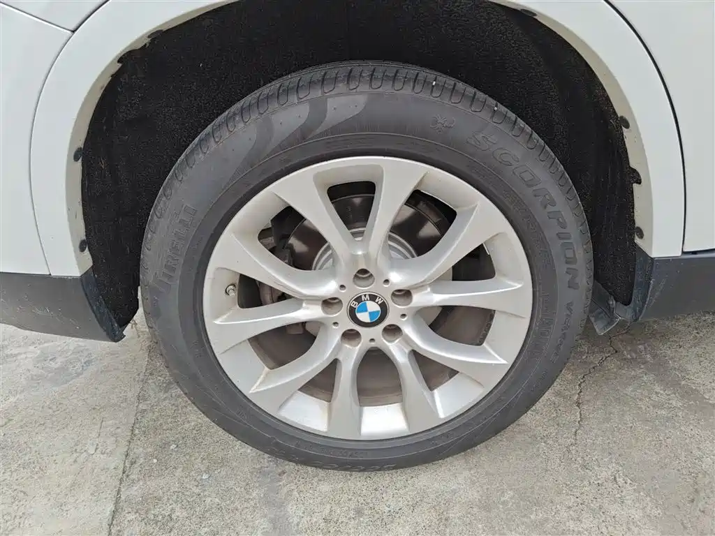 BMW X5 (Import) 2018 xDrive28i фото 20