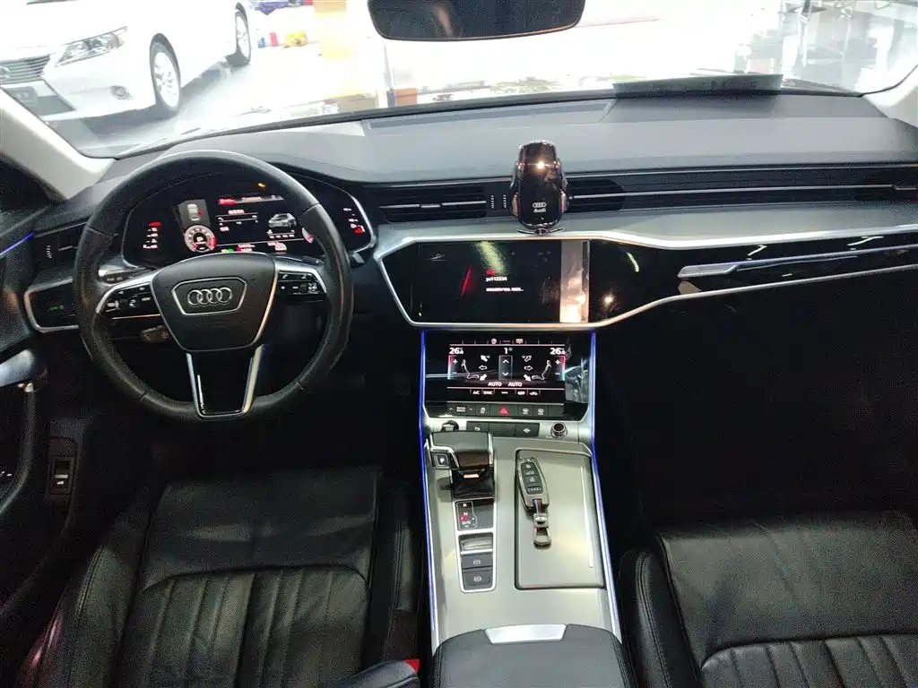 Audi A6L 2022 40 TFSI Luxury Elegance фото 6