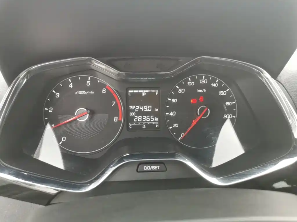 Baojun 310 2016 2016 1.2L Manual Luxury Type