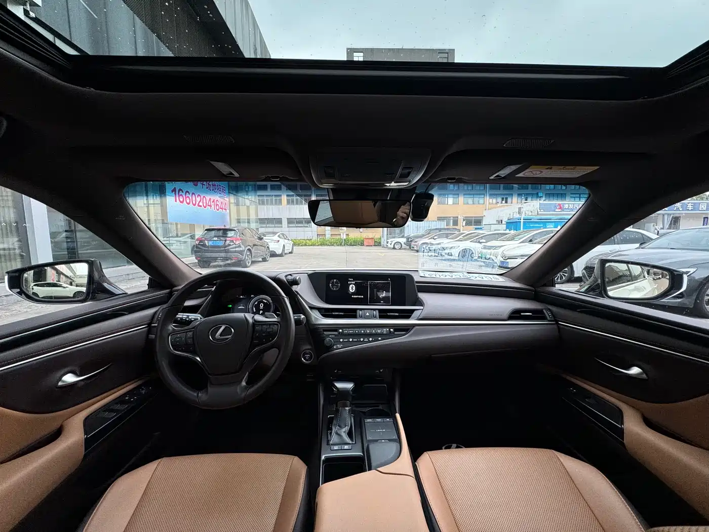 Lexus ES 2018 300h Excellence Edition China V фото 7