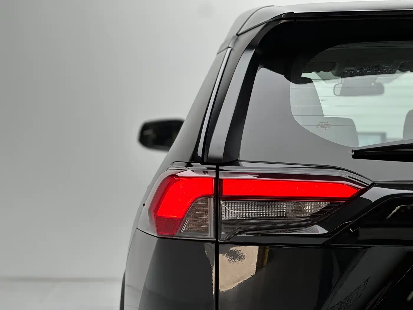 Toyota RAV4 Rongfang 2022 2.0L CVT 2WD Urban Edition фото 17