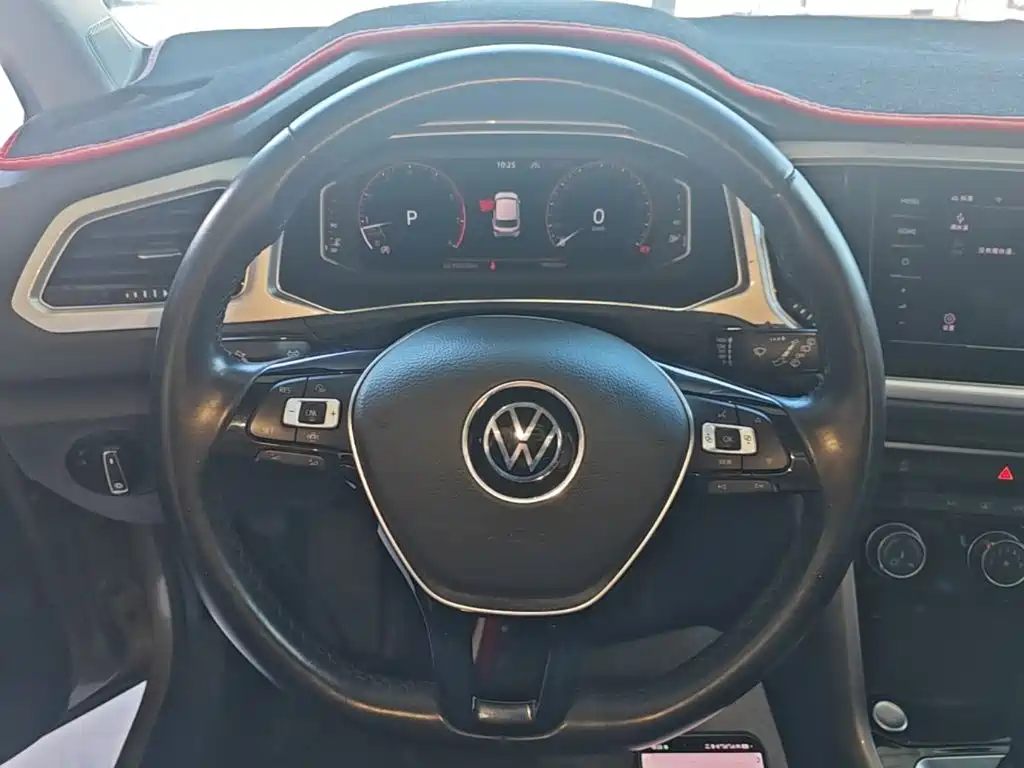 Volkswagen T-Roc, миниатюра 11