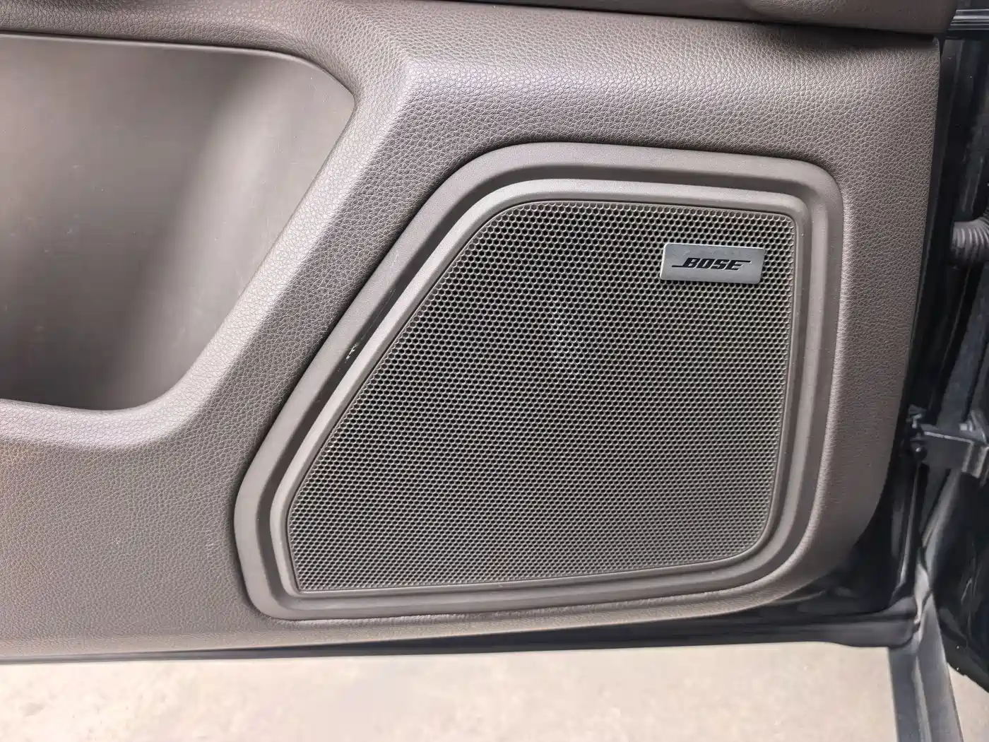 Porsche Macan 2017 Macan 2.0T фото 12