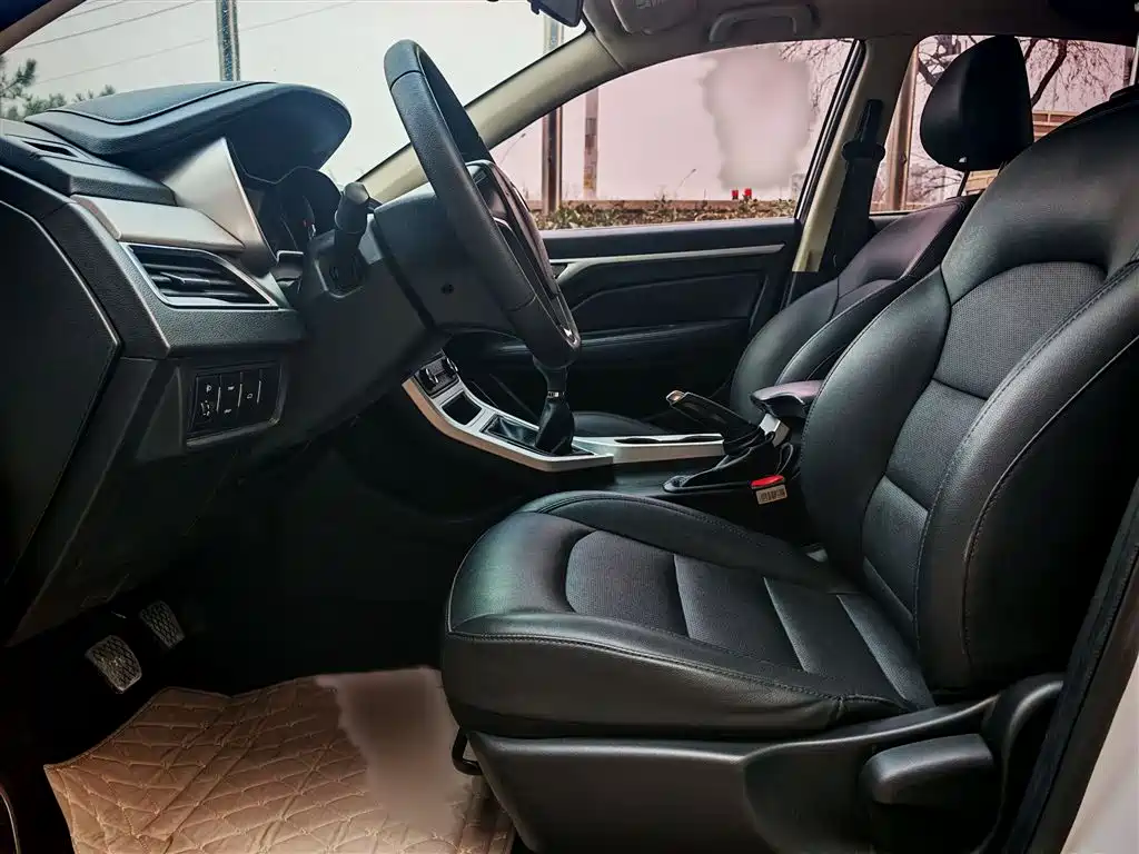 Subaru Forester 2013 2.5i Automatic Premium Edition фото 13