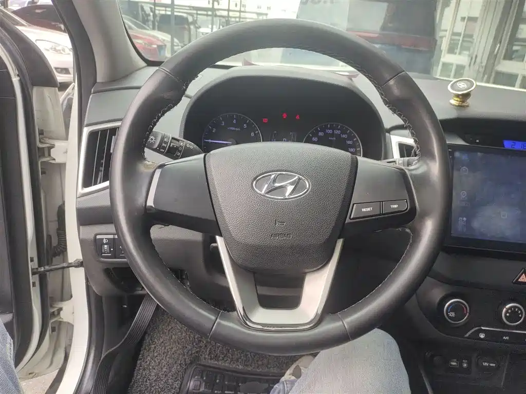 Hyundai Beijing Hyundai ix25 2015 1.6L Automatic 2WD Smart GLS фото 7