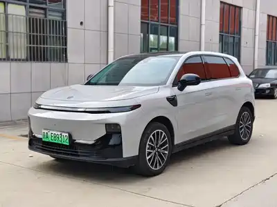 Leapmotor B10