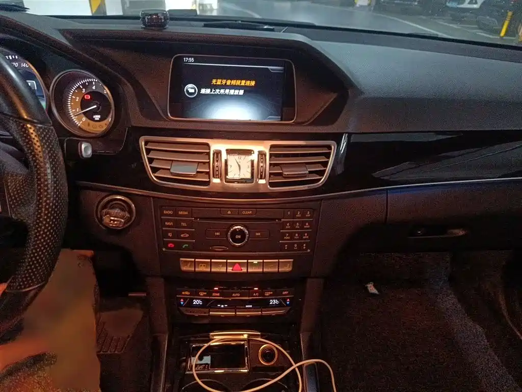 Mercedes-Benz E-Class 2015 Facelift E 260 L Sport Luxury фото 6