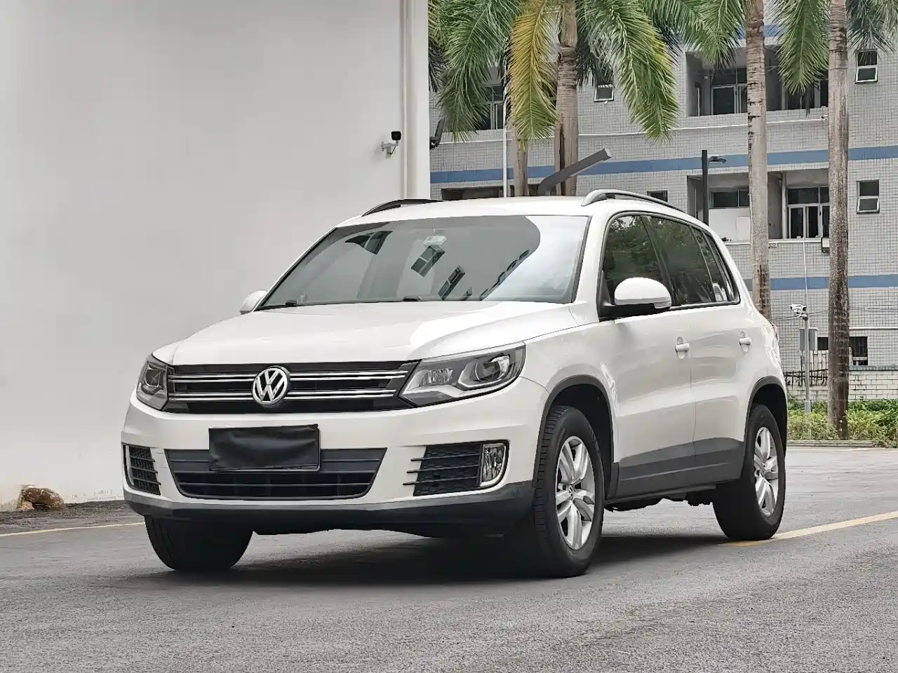 Volkswagen Tiguan 2016 Model 300TSI Automatic 2WD Trend Edition