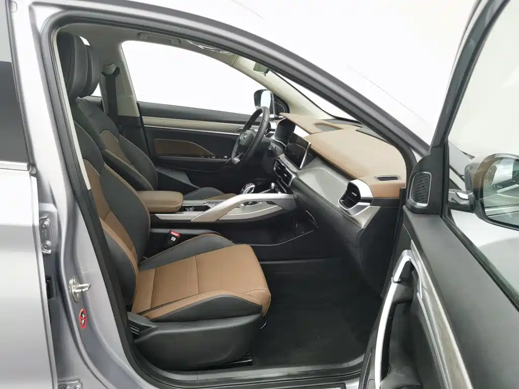 Geely Binyue 2019 2019 260T DCT Ranger China VI