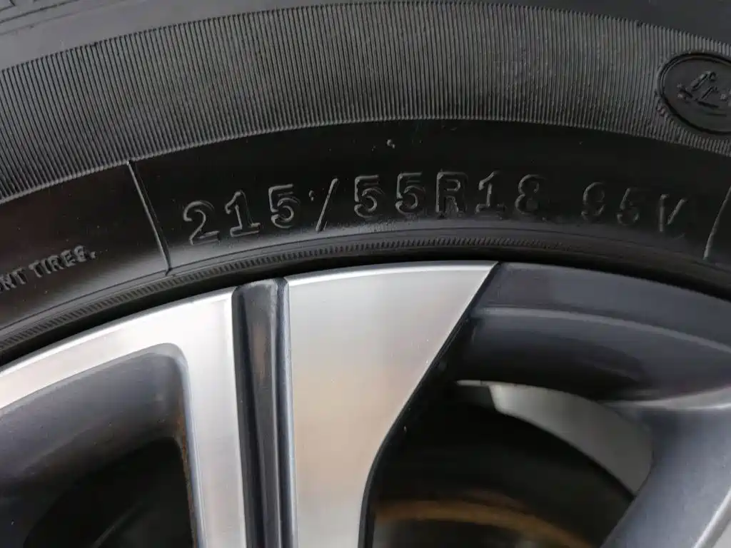 Geely Binyue 2019 2019 260T DCT Ranger China VI