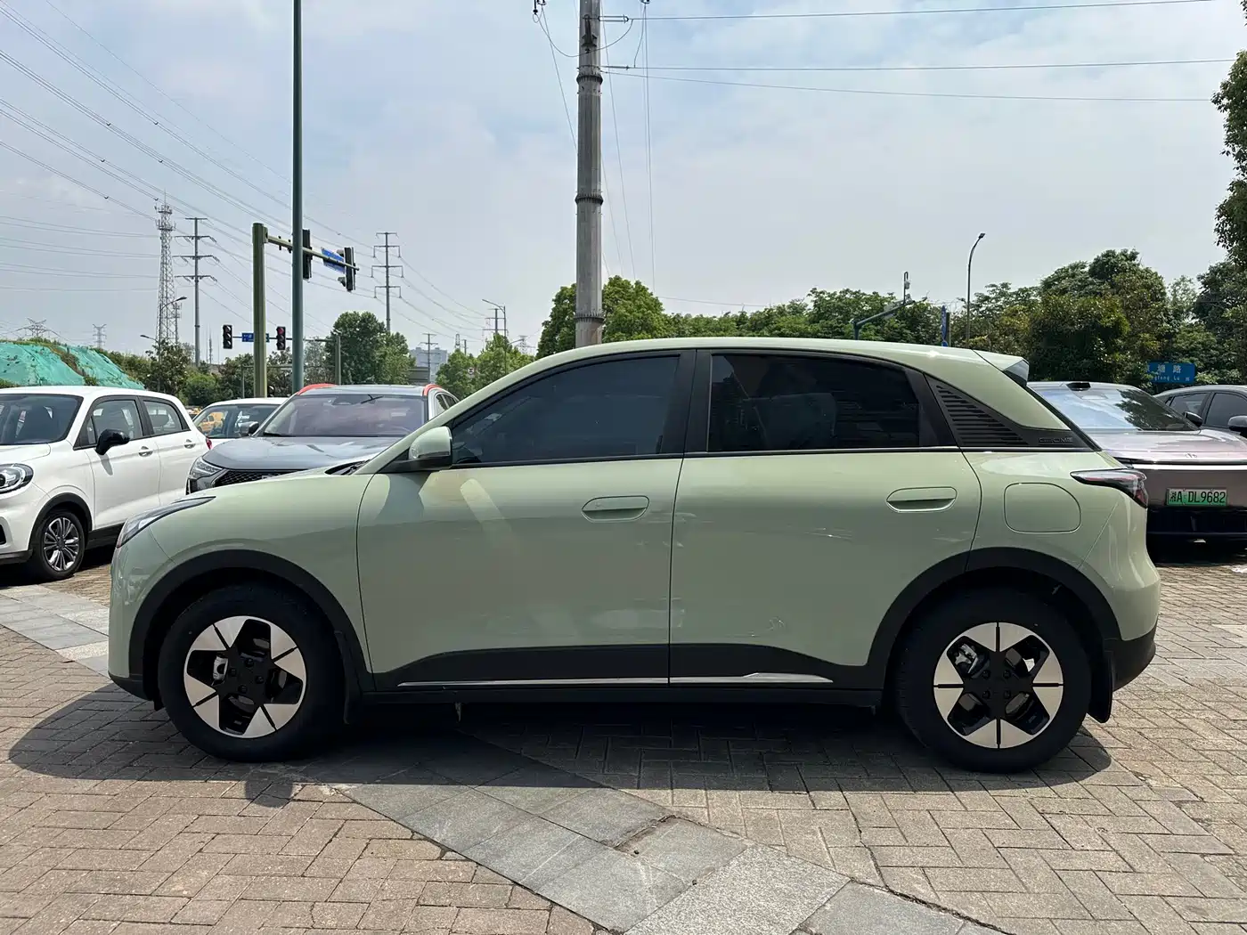Geely Galaxy Starry Wish 2025 UP 410km Explorer Edition фото 4