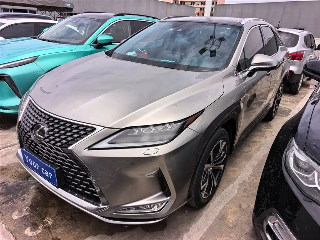 Lexus RX 2020 Facelift 300 AWD Elegance Edition