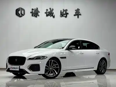 Jaguar XFL