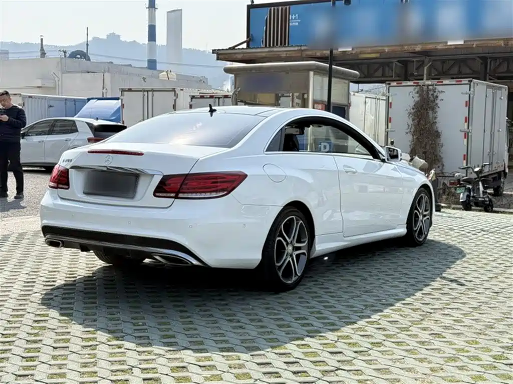 Mercedes-Benz E-Class (Import) 2014 E 200 Coupe фото 16