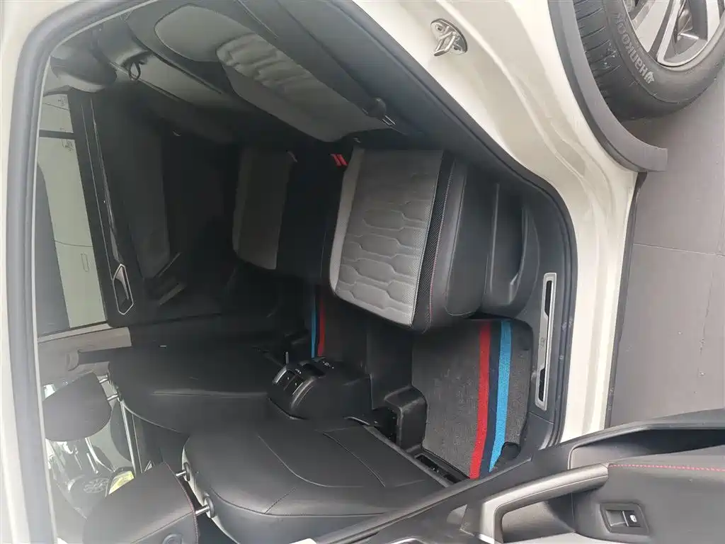 Volkswagen Tiguan X 2022 330TSI 2WD Flagship Edition фото 12