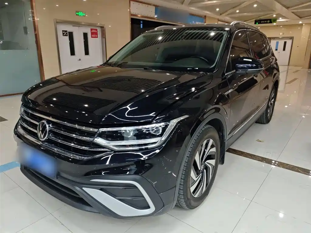Volkswagen Tiguan L 2022 330TSI Automatic 2WD Comfort Edition фото 2