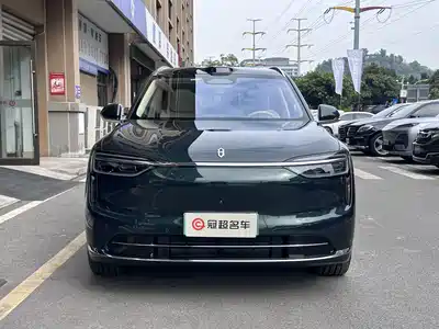 AITO M7