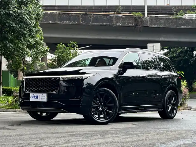 Li Auto Li ONE 2021 Extended Range 6-Seater — фото 1