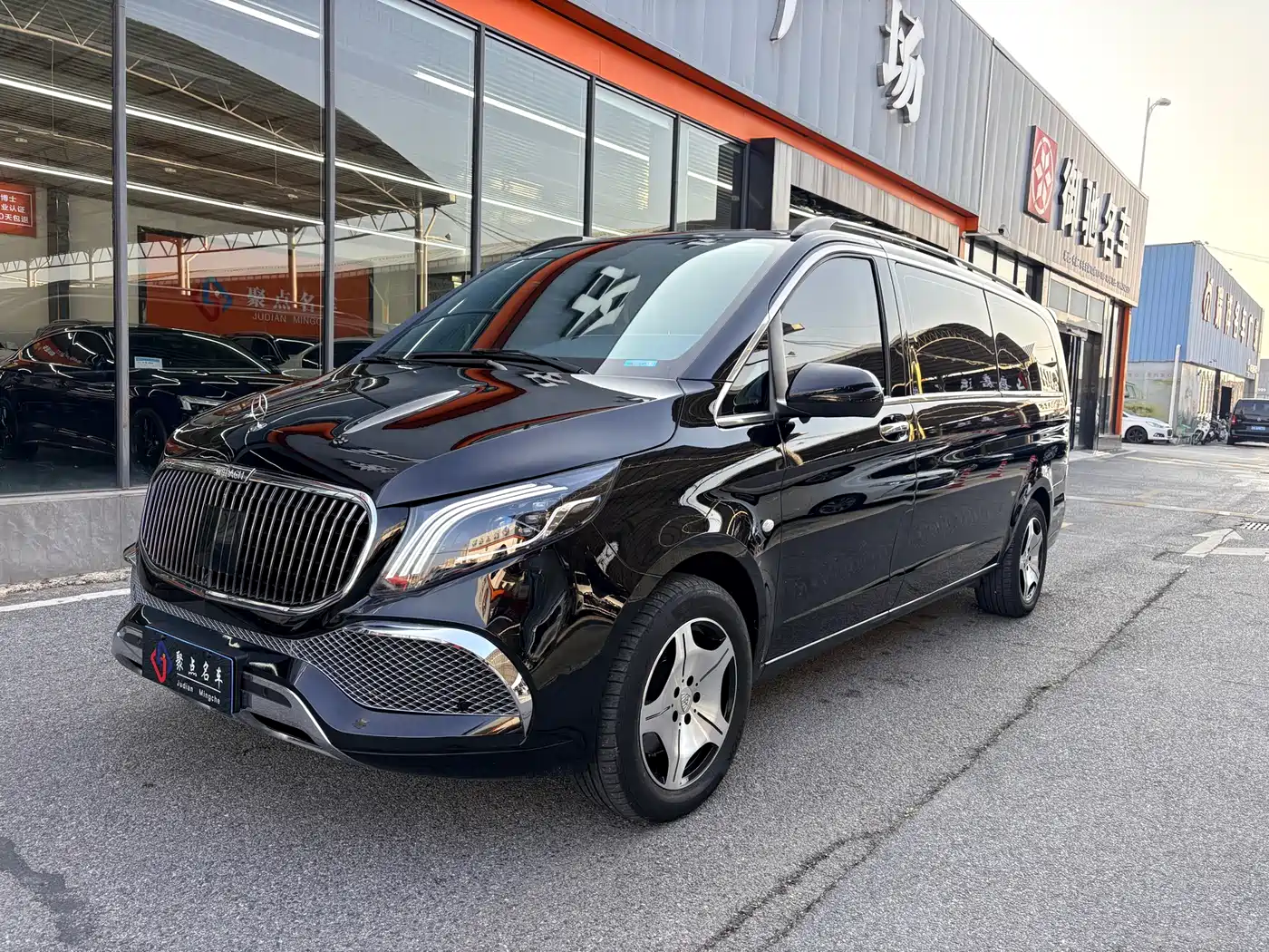 Mercedes-Benz Vito 2023 2.0T Elite 7-Seater