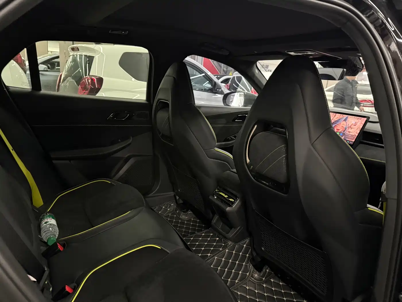 Lynk & Co 03 2023 03+ 2.0TD Automatic Performance Package фото 20