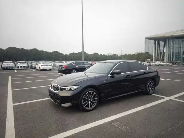 BMW 3 Series 2025 325Li M Sport Package