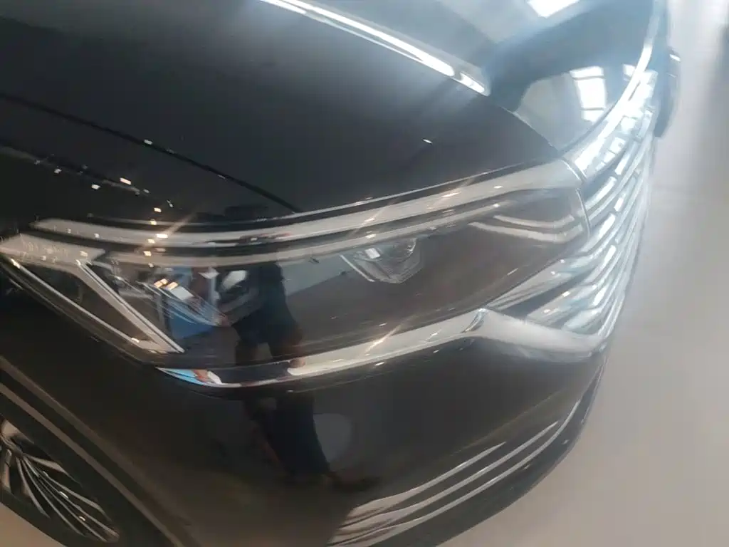Volkswagen Viloran 2025 2024 380TSI Executive Edition