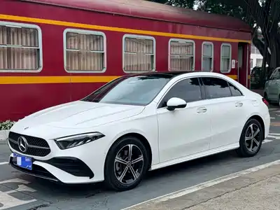 Mercedes-Benz A
