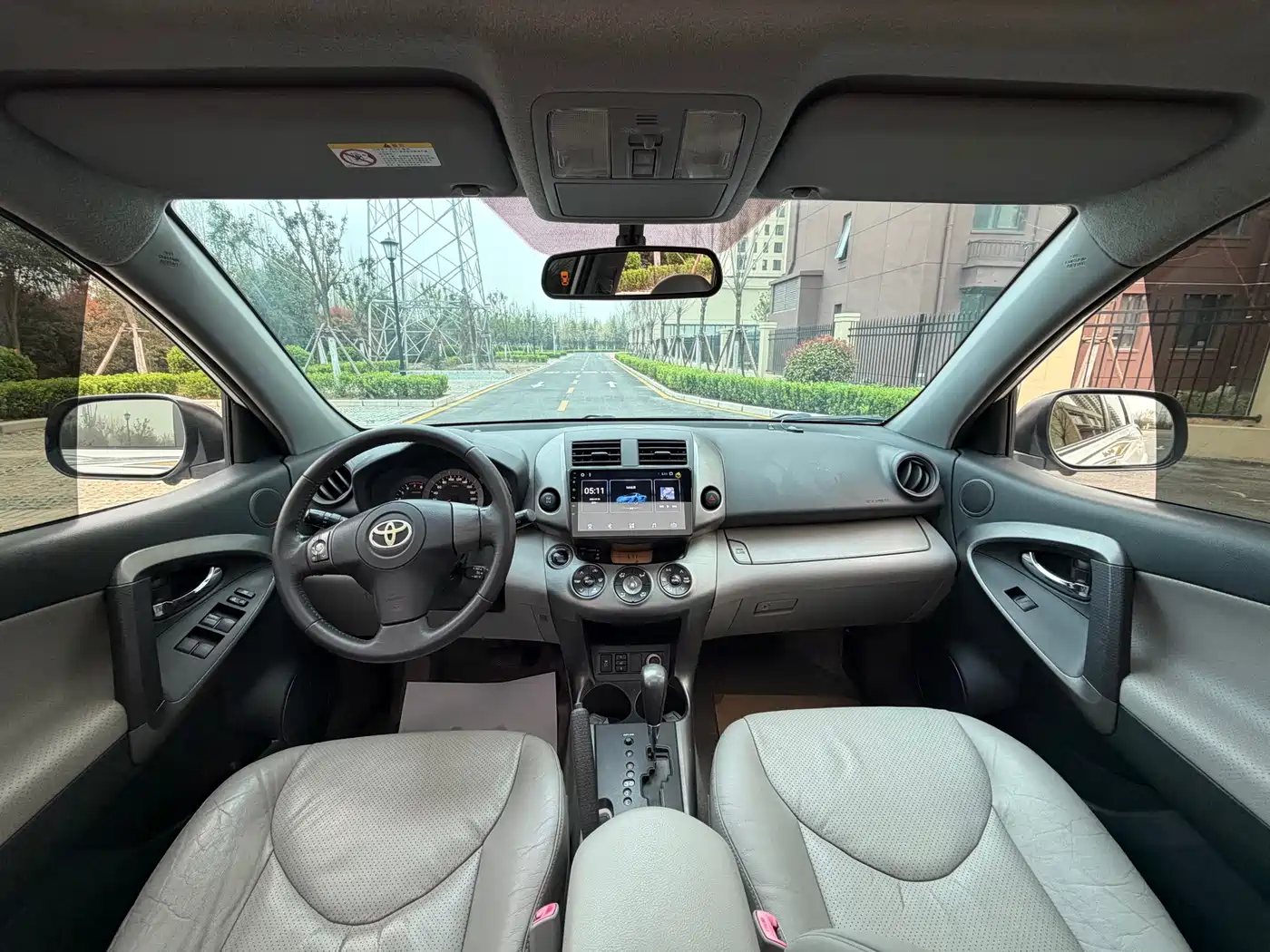 Toyota RAV4 Rongfang 2011 2.4L Automatic 4WD Luxury Edition фото 5