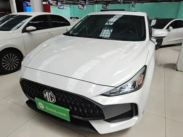 MG 5 180DVVT CVT, Стиль
