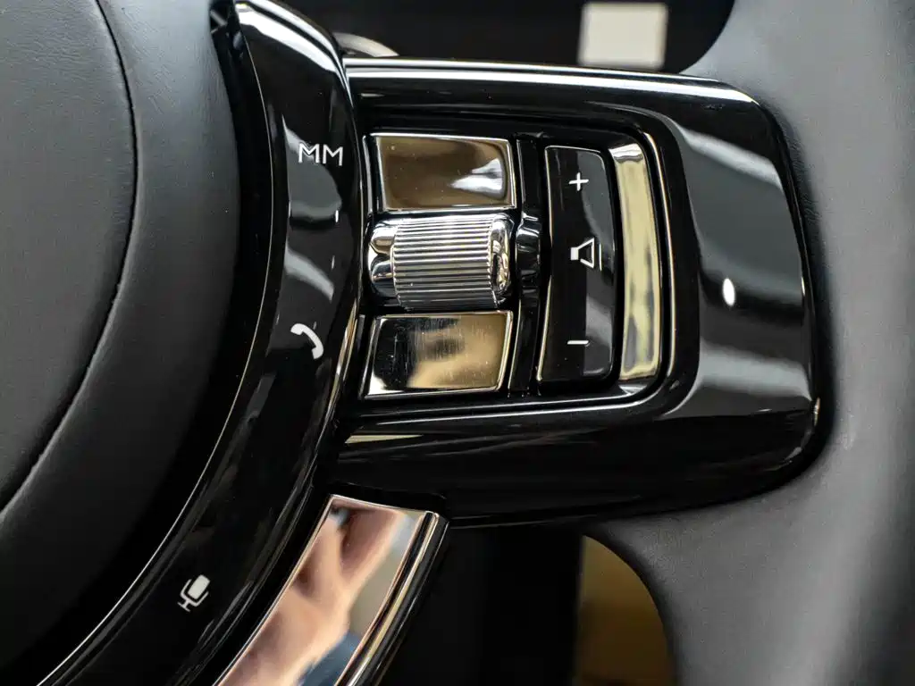 Rolls-Royce Cullinan 2020 2018 5-Seater Version