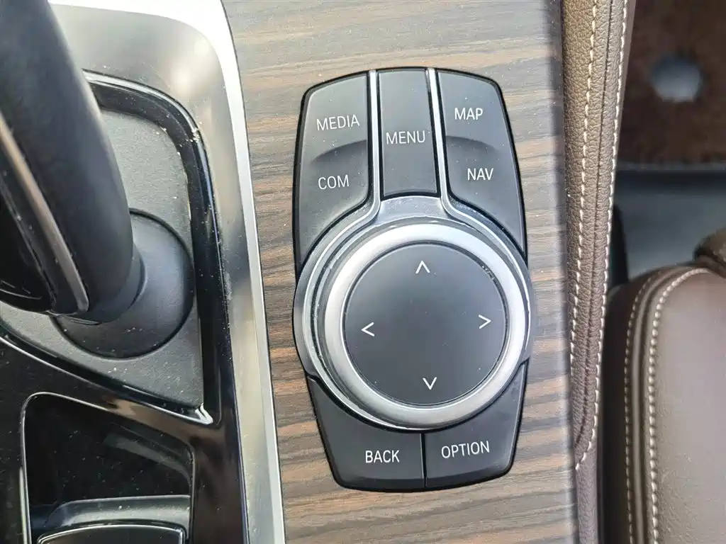 BMW 5 Series 2022 Facelift 530Li Premium Luxury Package фото 30