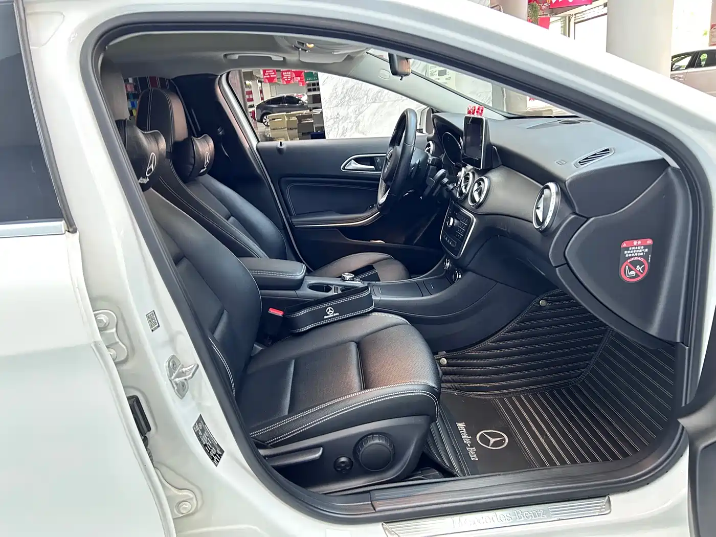 Mercedes-Benz GLA 2016 GLA 200 Dynamic фото 10