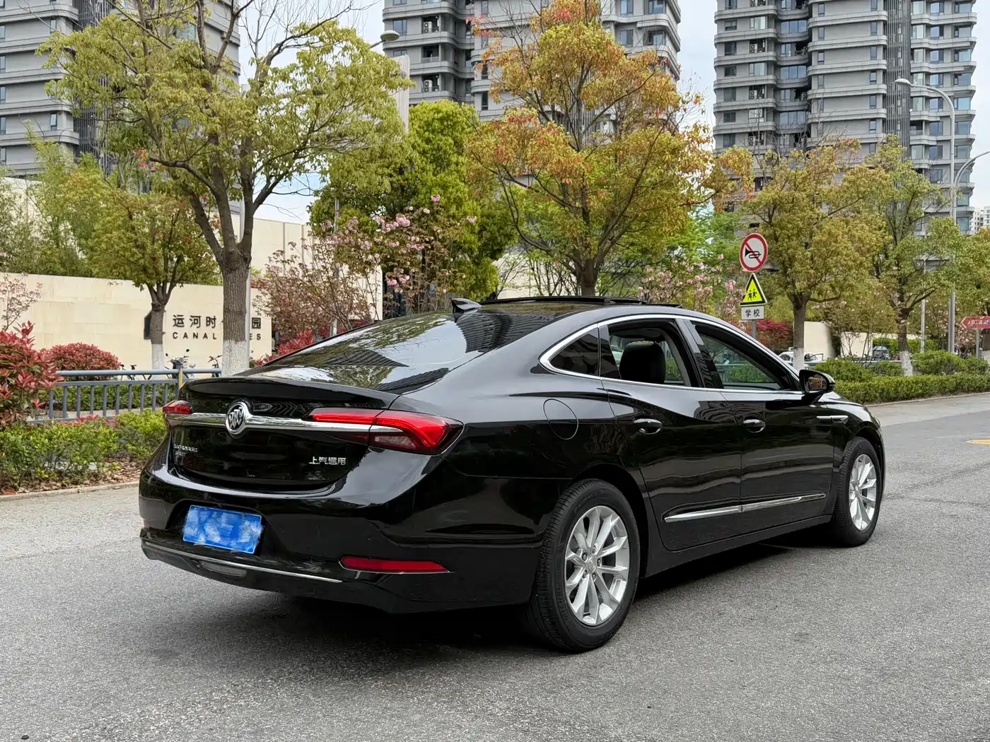 BUICK LACROSSE
