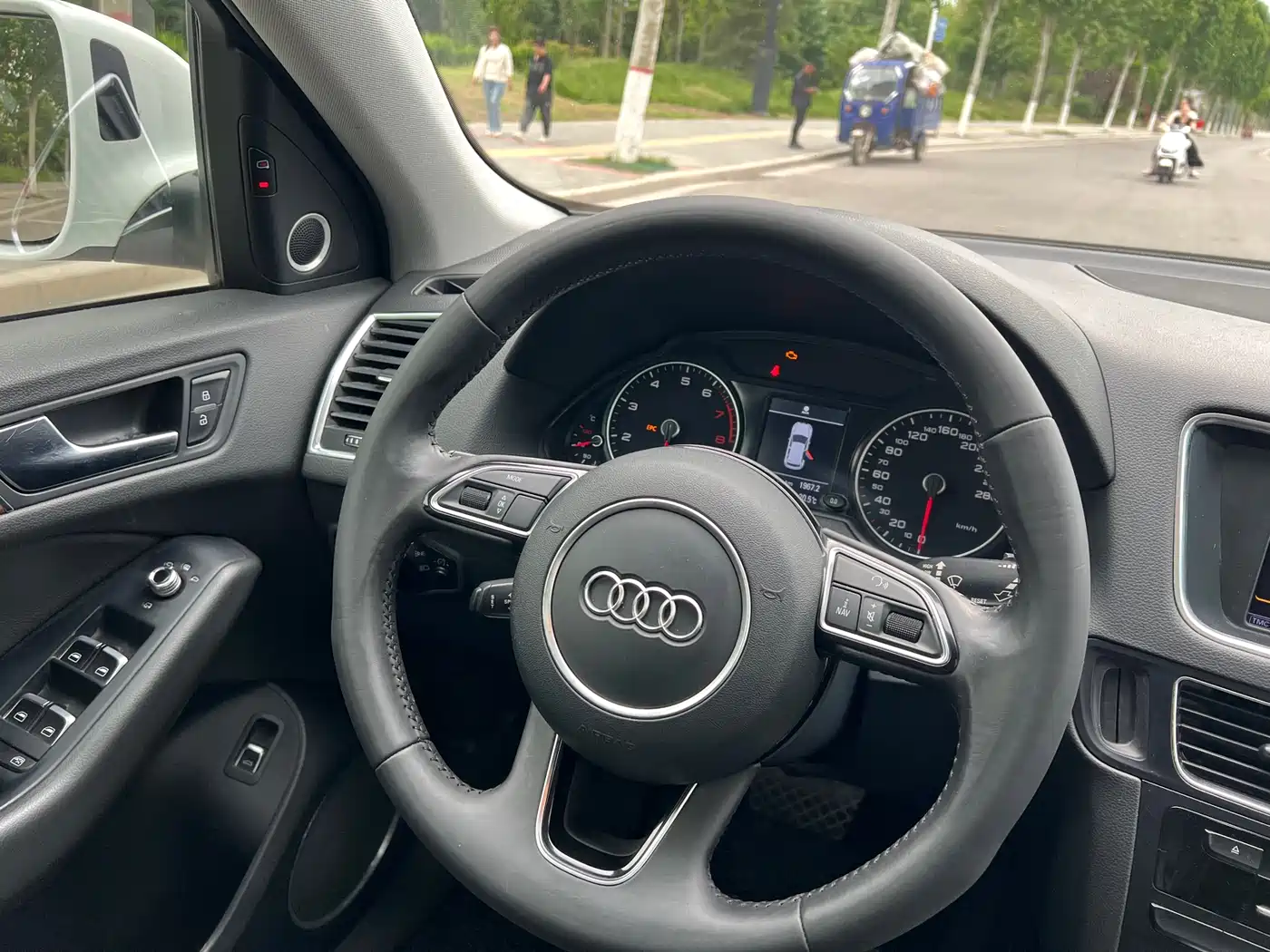 Audi Q5 2013 40 TFSI Comfort фото 14